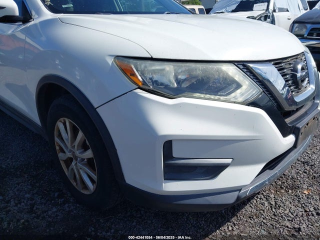 Nissan 2017 2017 5N1AT2MT4HC746128 Image 18