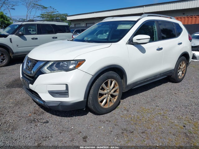Nissan 2017 2017 5N1AT2MT4HC746128 Image 2