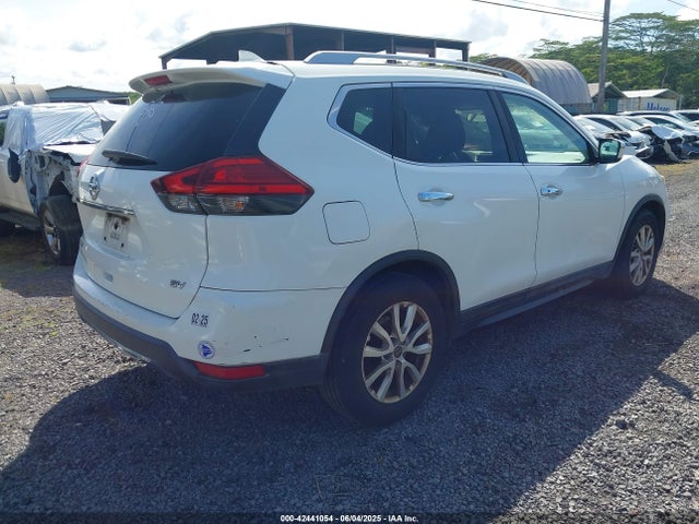 Nissan 2017 2017 5N1AT2MT4HC746128 Image 4