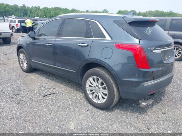 2019 CADILLAC XT5 1GYKNARS6KZ176080 Photo 2