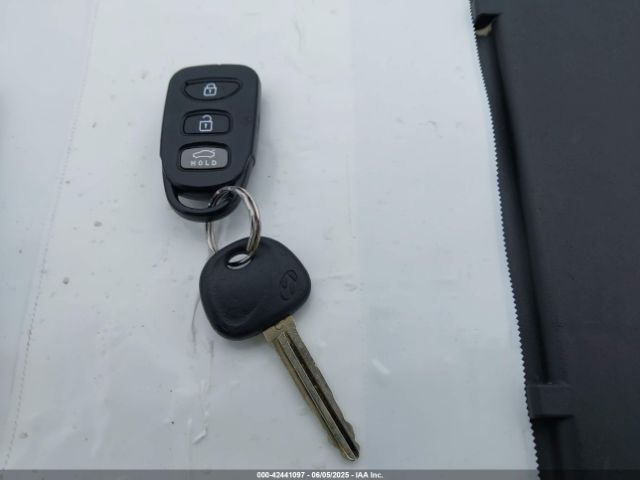 5NPDH4AE3GH789527 Hyundai ELANTRA SE