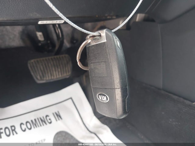5XXGT4L32KG298152 KIA gdi