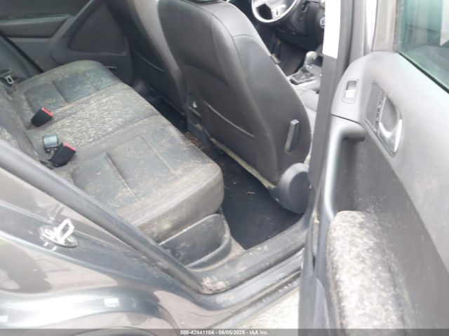 WVGBV7AX9FW506457 Volkswagen Tiguan Sel