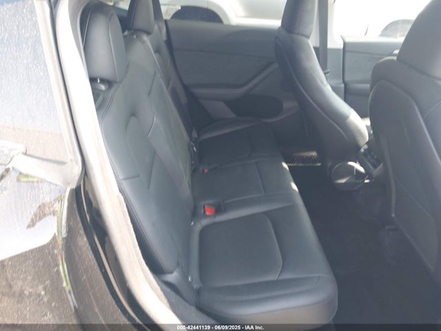 2023 TESLA MODEL Y 7SAYGDEE7PA092326 Photo 7