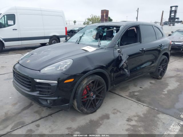 2016 PORSCHE CAYENNE WP1AA2A26GLA06051 Photo 1