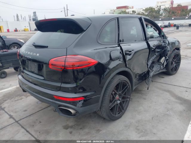2016 PORSCHE CAYENNE WP1AA2A26GLA06051 Photo 3