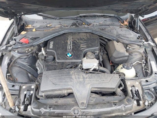 WBA3B1C51EP679342 BMW 320i
