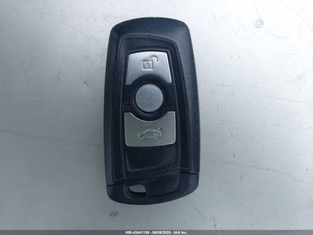 WBA3B1C51EP679342 BMW 320i