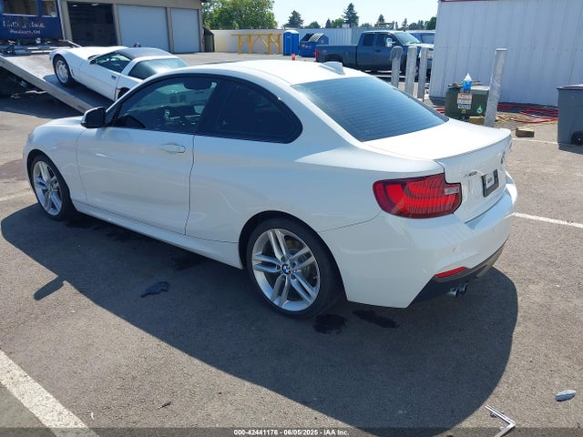 WBA1G9C57GV598853 BMW 2016