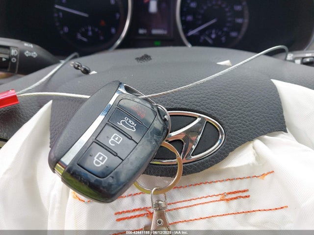 5NMZU3LB9JH091281 Hyundai gdi theta ii