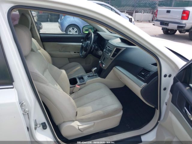 2011 SUBARU LEGACY 4S3BMBC67B3249857 Photo 4