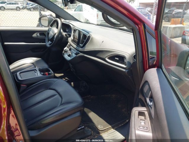 2023 CHRYSLER PACIFICA 2C4RC1BG7PR513017 Photo 4
