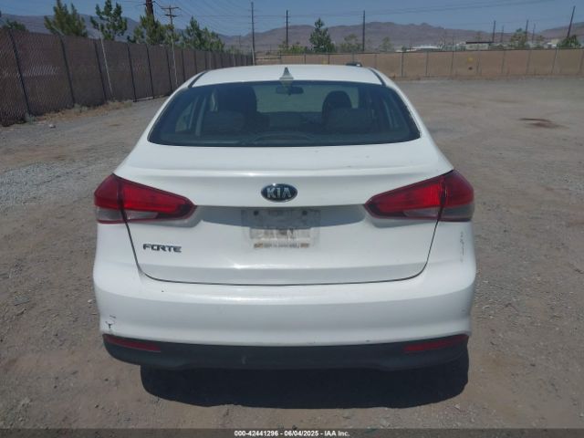 3KPFK4A74JE184908 KIA FORTE LX