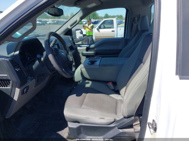 1FTNF1EF5GKD97047 Ford 2016