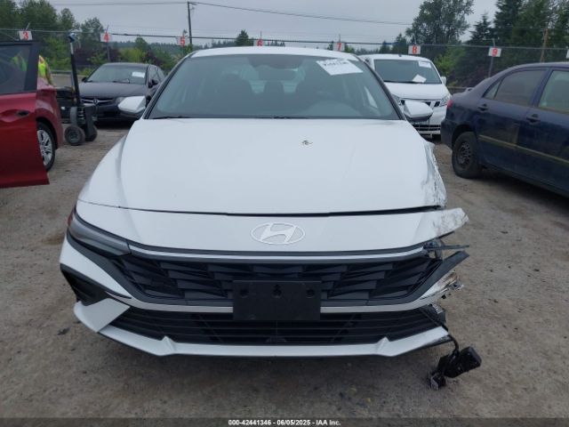 KMHLM4DG6RU697014 Hyundai ELANTRA SEL