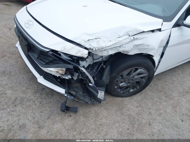 KMHLM4DG6RU697014 Hyundai ELANTRA SEL