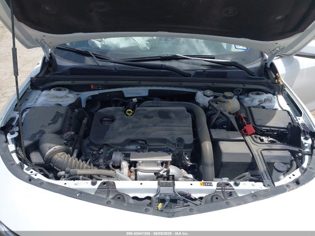 1G1ZD5ST5PF195805 Chevrolet lfv