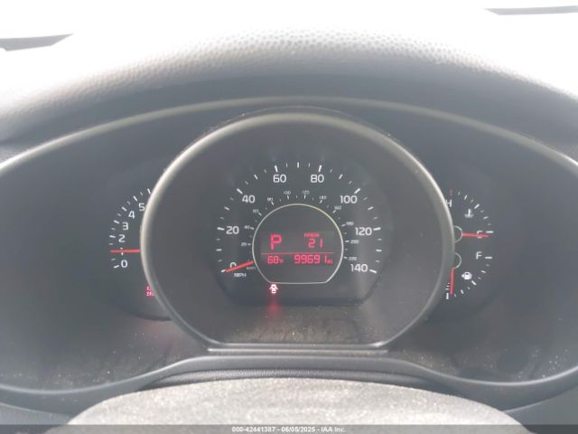 KNDJN2A24H7439951 KIA Soul