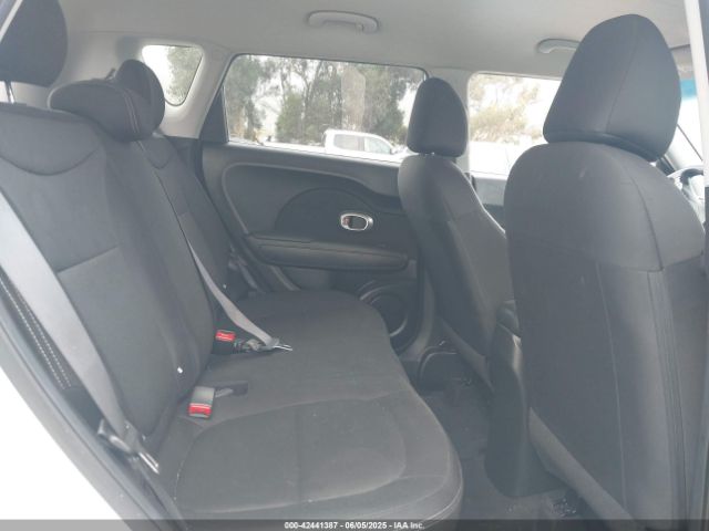 KNDJN2A24H7439951 KIA Soul