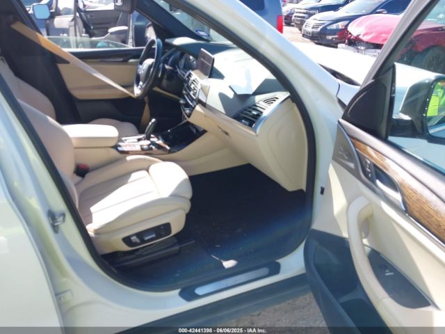 2019 BMW X3 5UXTR7C59KLF36855 Photo 4
