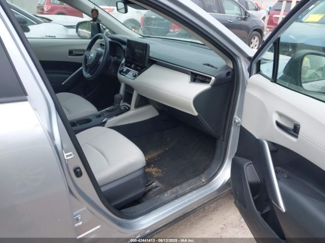 2023 TOYOTA COROLLA CROSS 7MUAAABG9PV047493 Photo 4