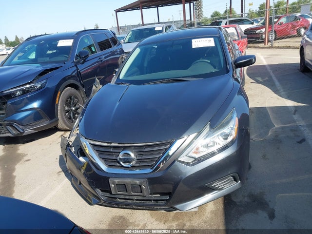 1N4AL3APXHN305387 Nissan 2017
