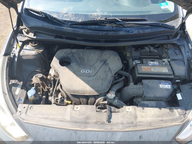 KMHCT5AE1GU261082 Hyundai ACCENT SE