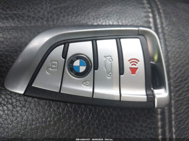2019 BMW 740I WBA7E2C58KB454665 Photo 10