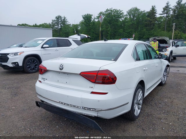 1VWGT7A30HC000658 Volkswagen 1.8 tsi