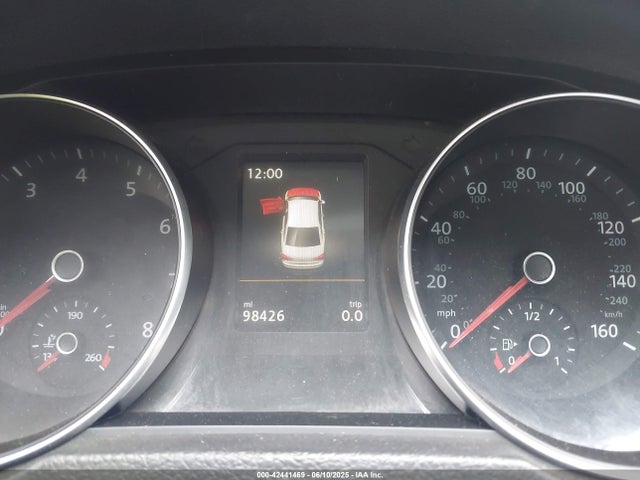 1VWGT7A30HC000658 Volkswagen 1.8 tsi