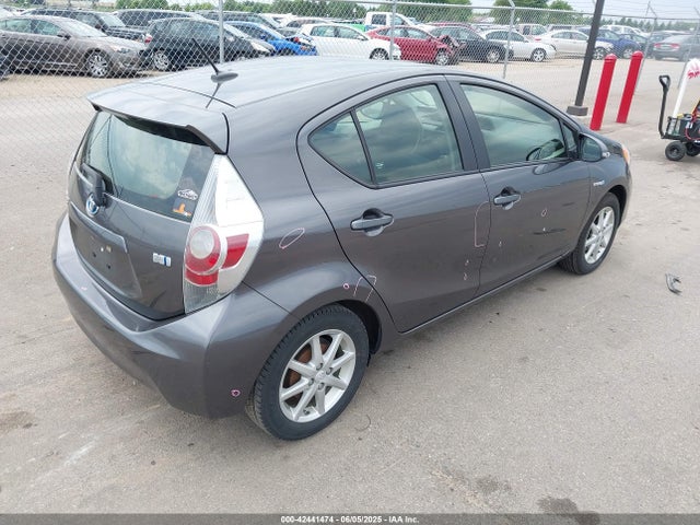 JTDKDTB31E1570290 Toyota 1nz-fxe+1lm