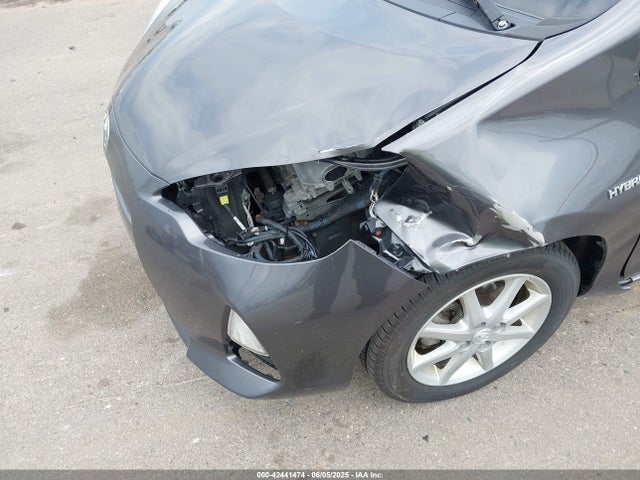 JTDKDTB31E1570290 Toyota 1nz-fxe+1lm