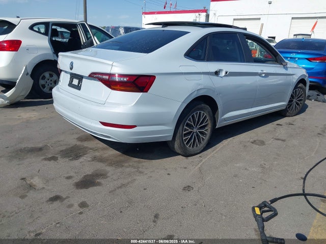 3VWC57BU7KM075394 Volkswagen 1.4 tsi