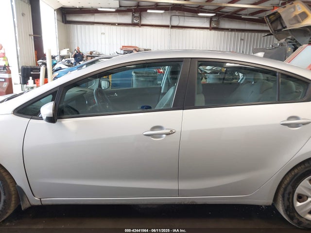 KIA Forte 2016 KNAFK4A6XG5543154 Image 26