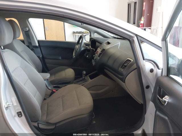 KIA Forte 2016 KNAFK4A6XG5543154 Image 17