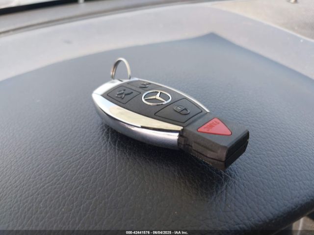 WDDSJ4EB4KN719271 Mercedes-Benz CLA 250