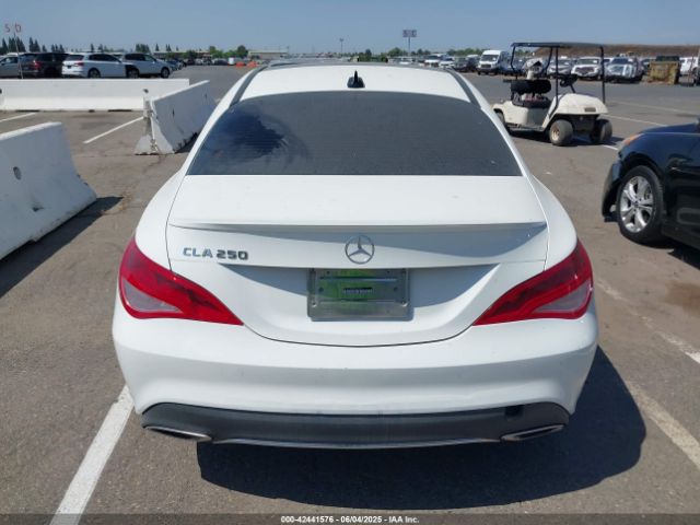 WDDSJ4EB4KN719271 Mercedes-Benz CLA 250