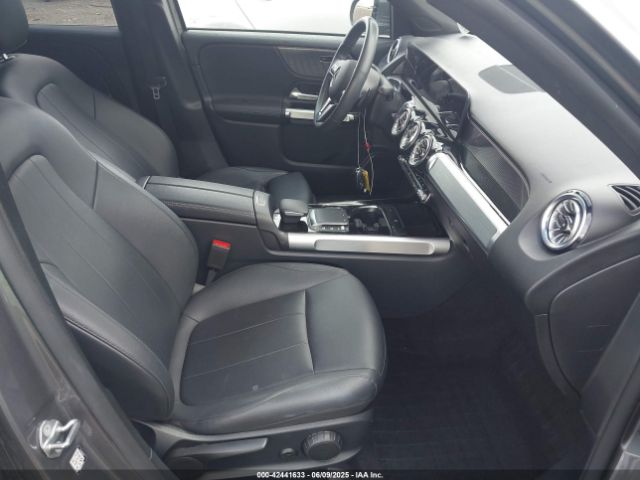 2022 MERCEDES-BENZ GLB 250 W1N4M4HB8NW186631 Photo 4