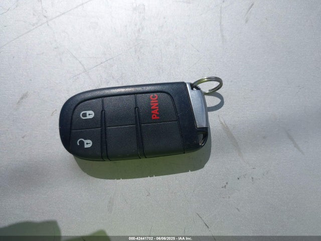Dodge 2018 2018 3C4PDCAB9JT535272 Image 11