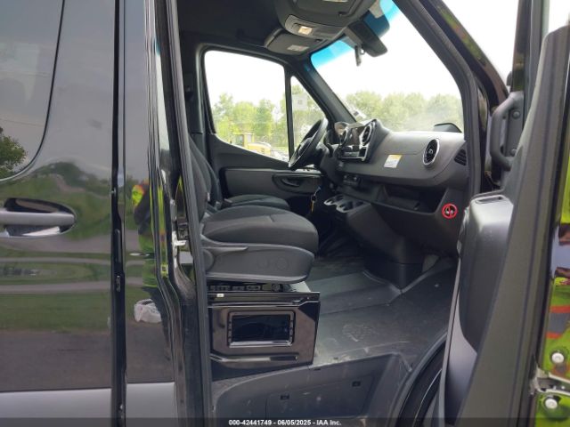 W1Z4KGHY2ST213362 Mercedes-Benz Sprinter 2500 High Roof 4-cyl Diesel