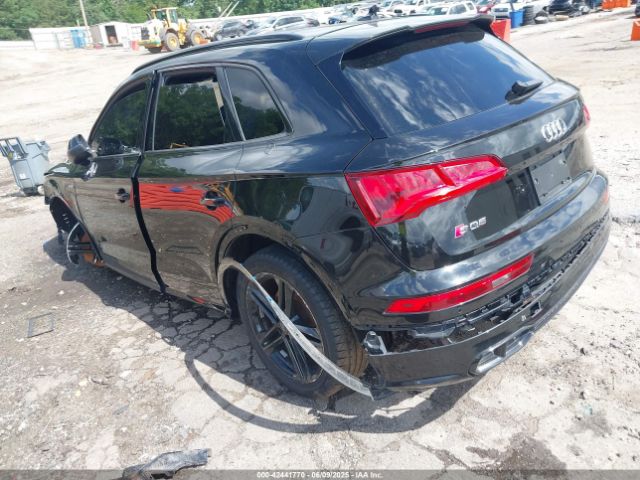 2018 AUDI SQ5 WA1A4AFY4J2007769 Photo 2