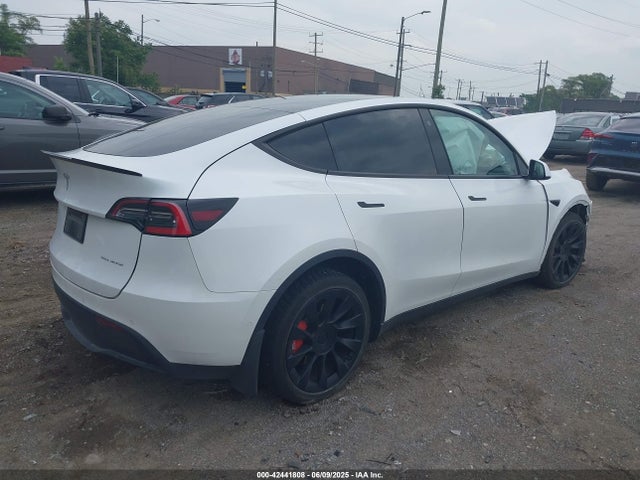 2021 TESLA MODEL Y 5YJYGAEE9MF117429 Photo 3