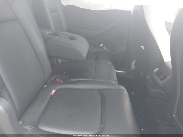 2021 TESLA MODEL Y 5YJYGAEE9MF117429 Photo 7