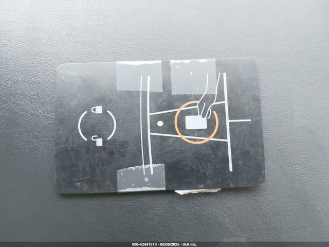 2022 TESLA MODEL Y 7SAYGDEF6NF387698 Photo 10