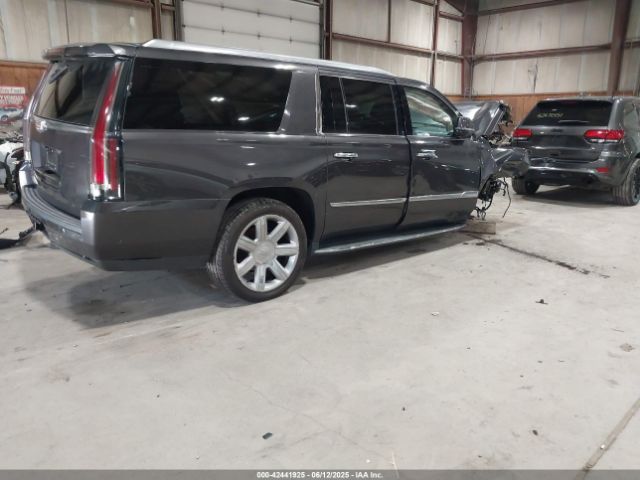 2017 CADILLAC ESCALADE ESV 1GYS4HKJ5HR163357 Photo 3