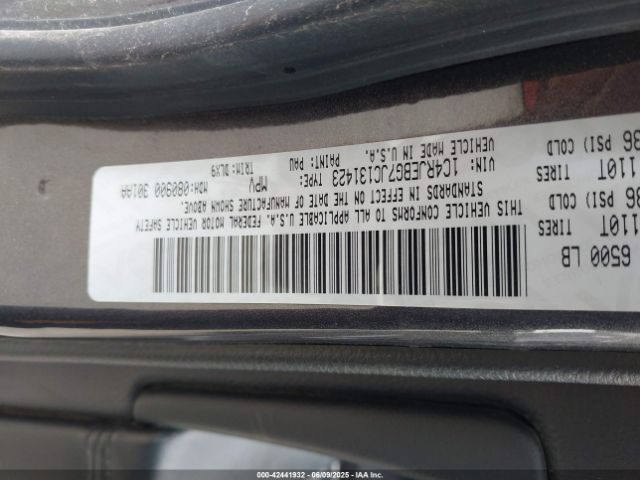 2018 JEEP GRAND CHEROKEE 1C4RJEBG7JC131423 Photo 8
