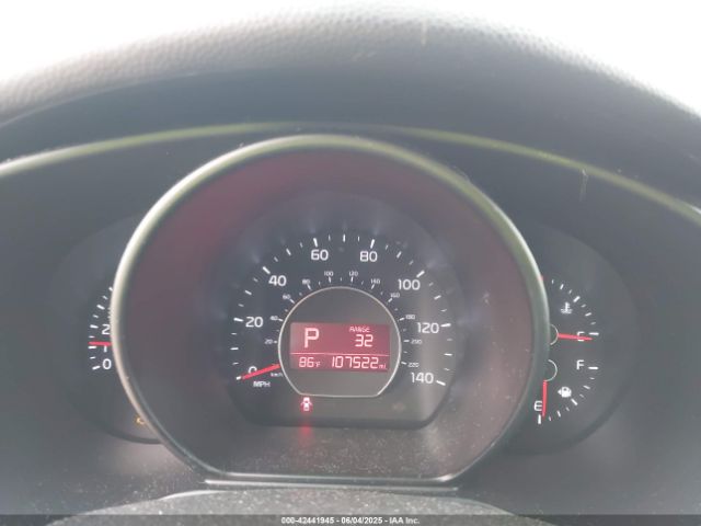 KNDJP3A5XG7352628 KIA SOUL +