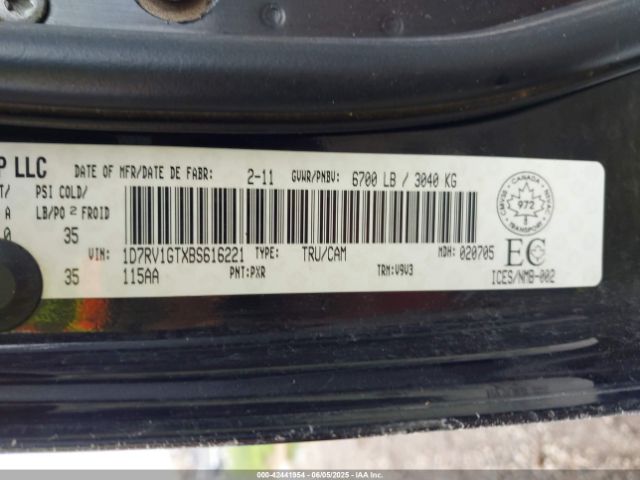 2011 RAM RAM 1500 1D7RV1GTXBS616221 Photo 8