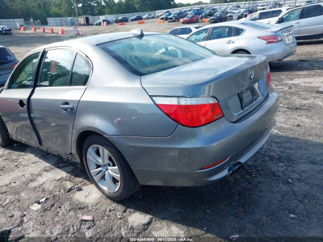 2010 BMW 528I WBANV1C59AC444673 Photo 2