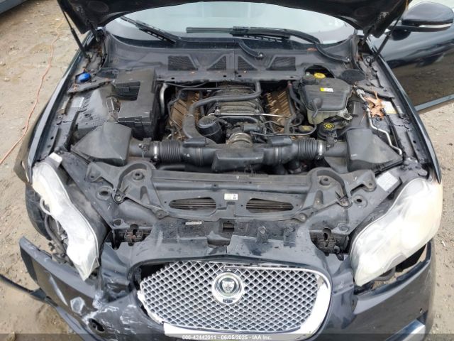 2011 JAGUAR XF SAJWA0GB4BLR84318 Photo 9